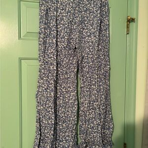 Floral Blue Women's Pants